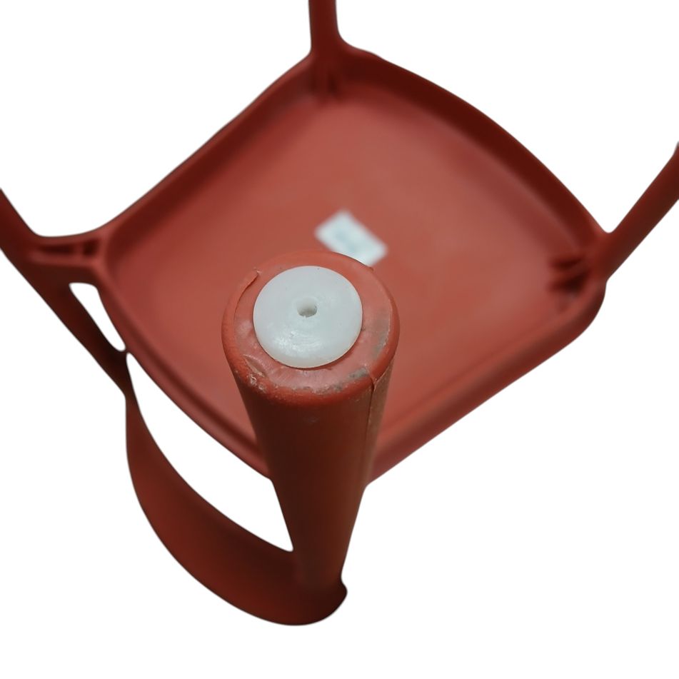 sedia-elena-445x38xh765cm-resina-rossa