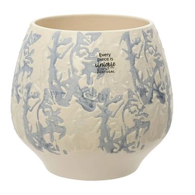 VASO RILIEVO D.19XH17CM BIANCO / BLU IN TERRACOTT.