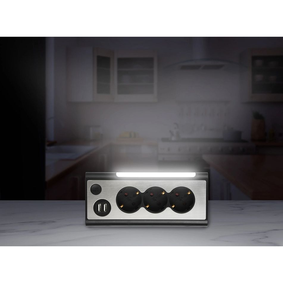 multipresa-ad-angolo-con-3-schuko-16a-e-2-usb-e-lu