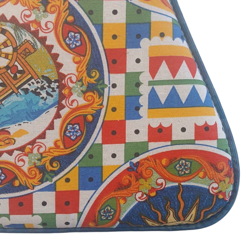 cuscino-anemone-45x37xh40cm-maiolica