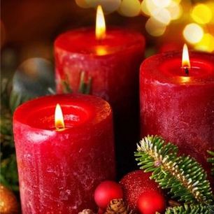 Candele e portacandele di natale
