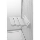 sgabello-doccia-a-ribalta-8cc0d0