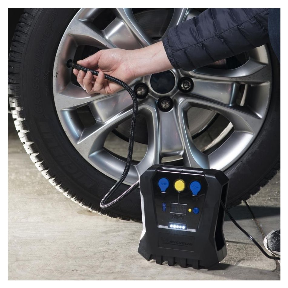 minicompressore-7bar-12v-16l-slash-min-digitale-e-progra