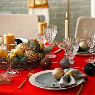 Decorazioni natalizie per tavolo
