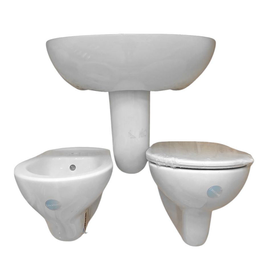 set-sanitari-normus-sospesi-con-copriwater-incluso