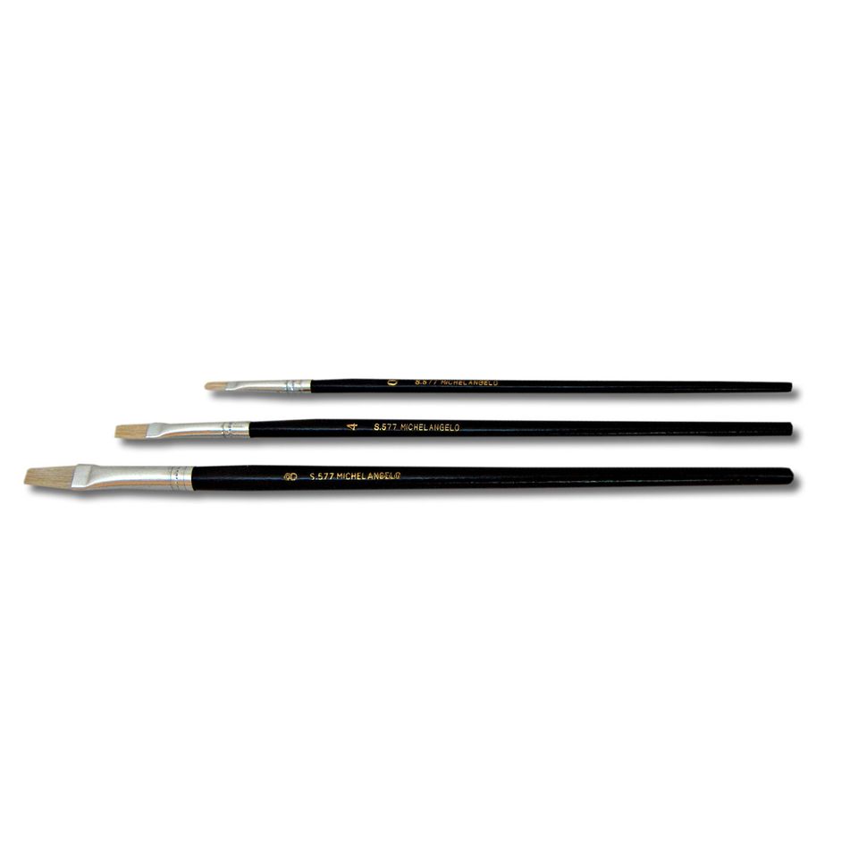 set-3-pennelli-piatti-0-4-8-belle-arti-manico-cort
