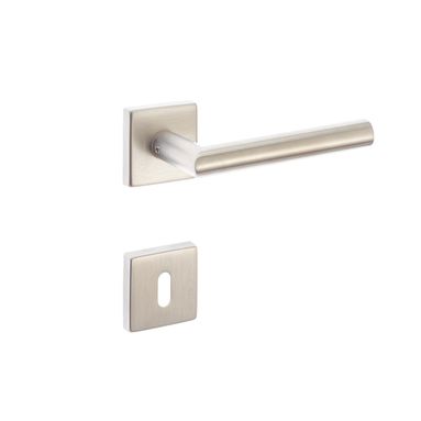 MANIGLIA TRENTA C/ROSETTA QUADRA INOX