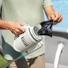 aspiratore-ricaricabile-zr100-per-piscine-e-spa