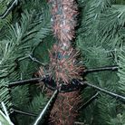 albero-green-2066-rami-in-pvc-h240cm-con-pigne