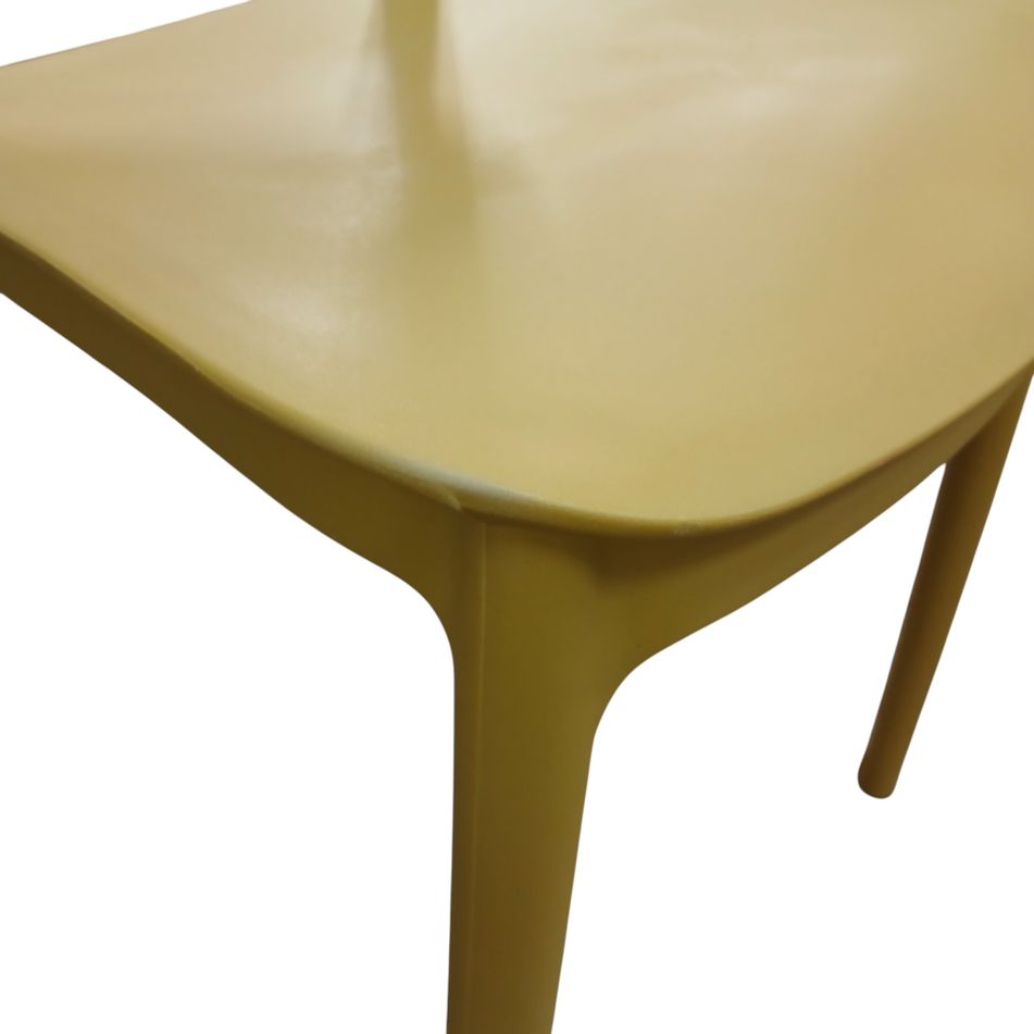 sedia-elena-445x38xh765cm-resina-gialla