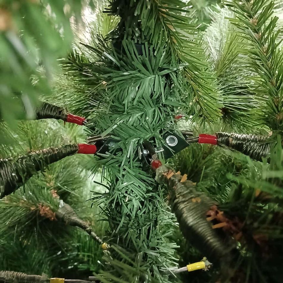 albero-murge-h240cm-1188-rami-in-pvc-slash-pp