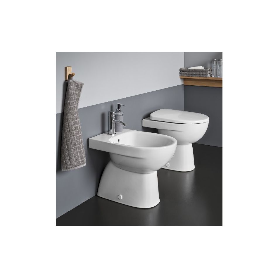 bidet-filo-muro-selnova