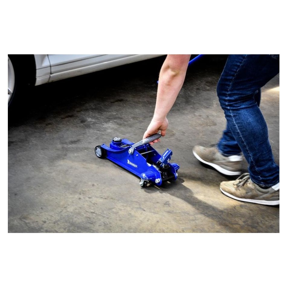cric-idraulico-a-carrello-fino-a-1800kg-35cm-max