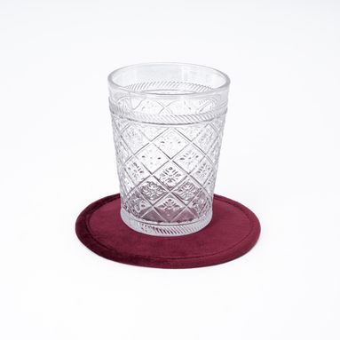 SOTTOBICCHIERE VELLUTO BORDEAUX 12CM.