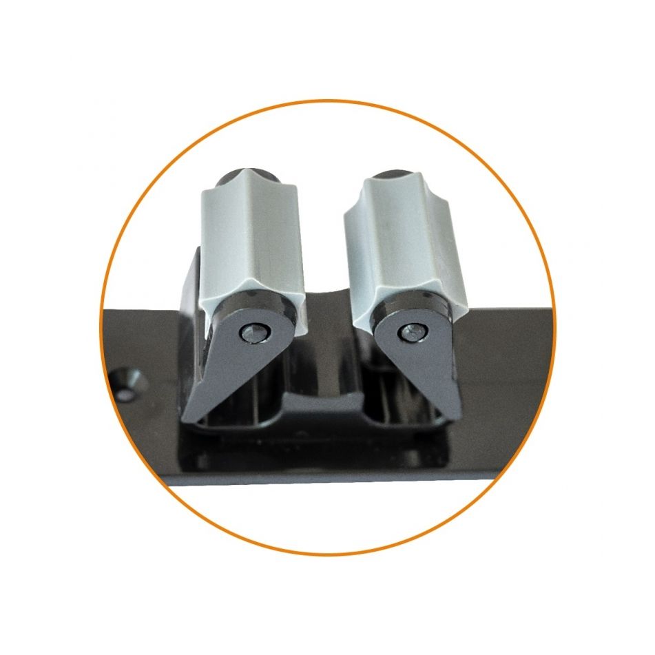 supporto-murale-doppio-per-scope-3a8111