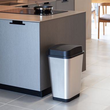 PATTUMIERA OSLO 50L 33X44XH56CM EFFETTO ALLUMINIO.