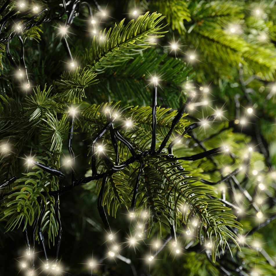 catena-3000-led-cluster-bianco-caldo-27m-esterno